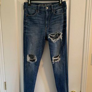 American Eagle Super Hi-Rise Rip Stretch Jegging